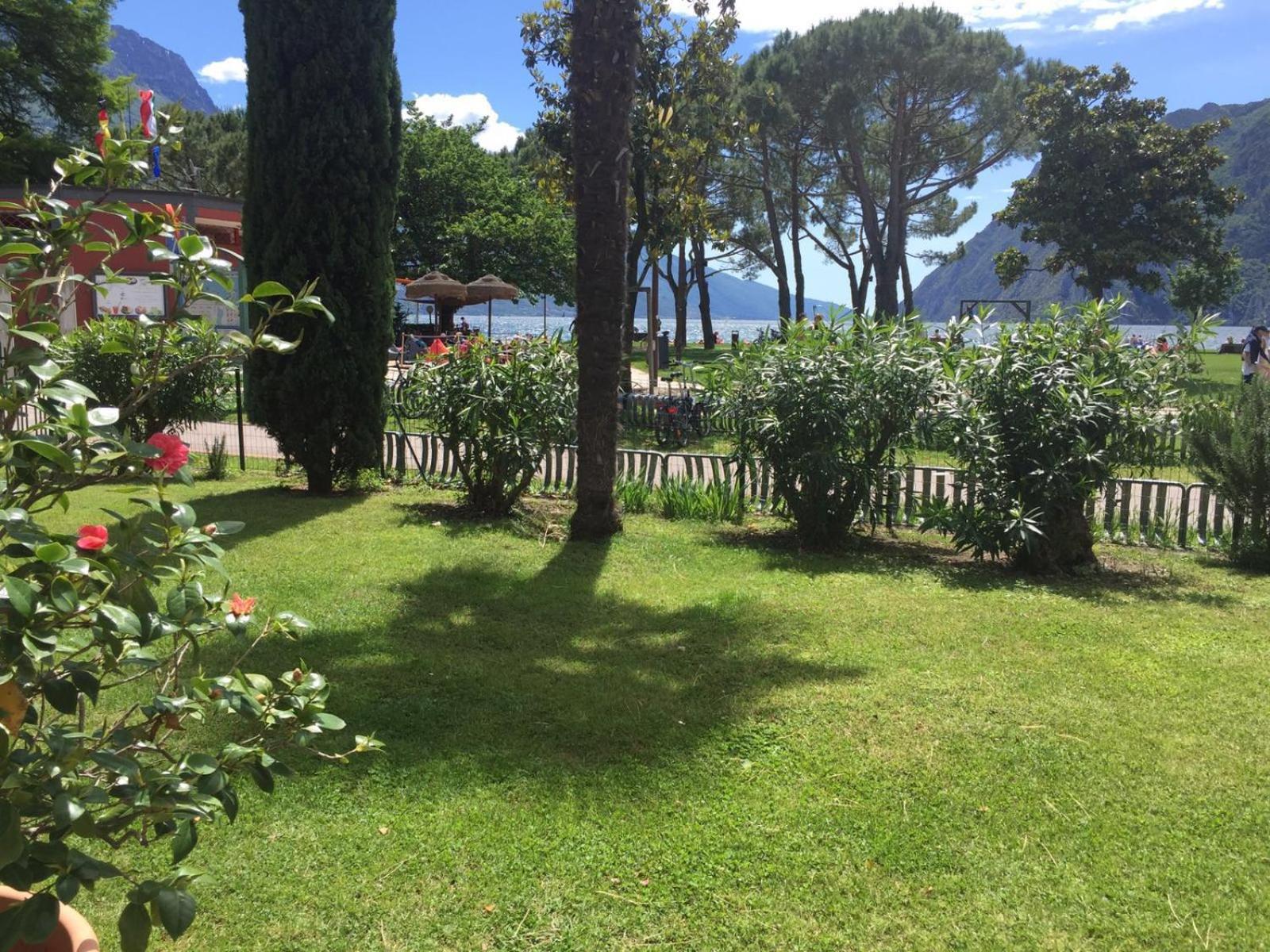 Terrazza Sul Lago Riva del Garda Exteriér fotografie