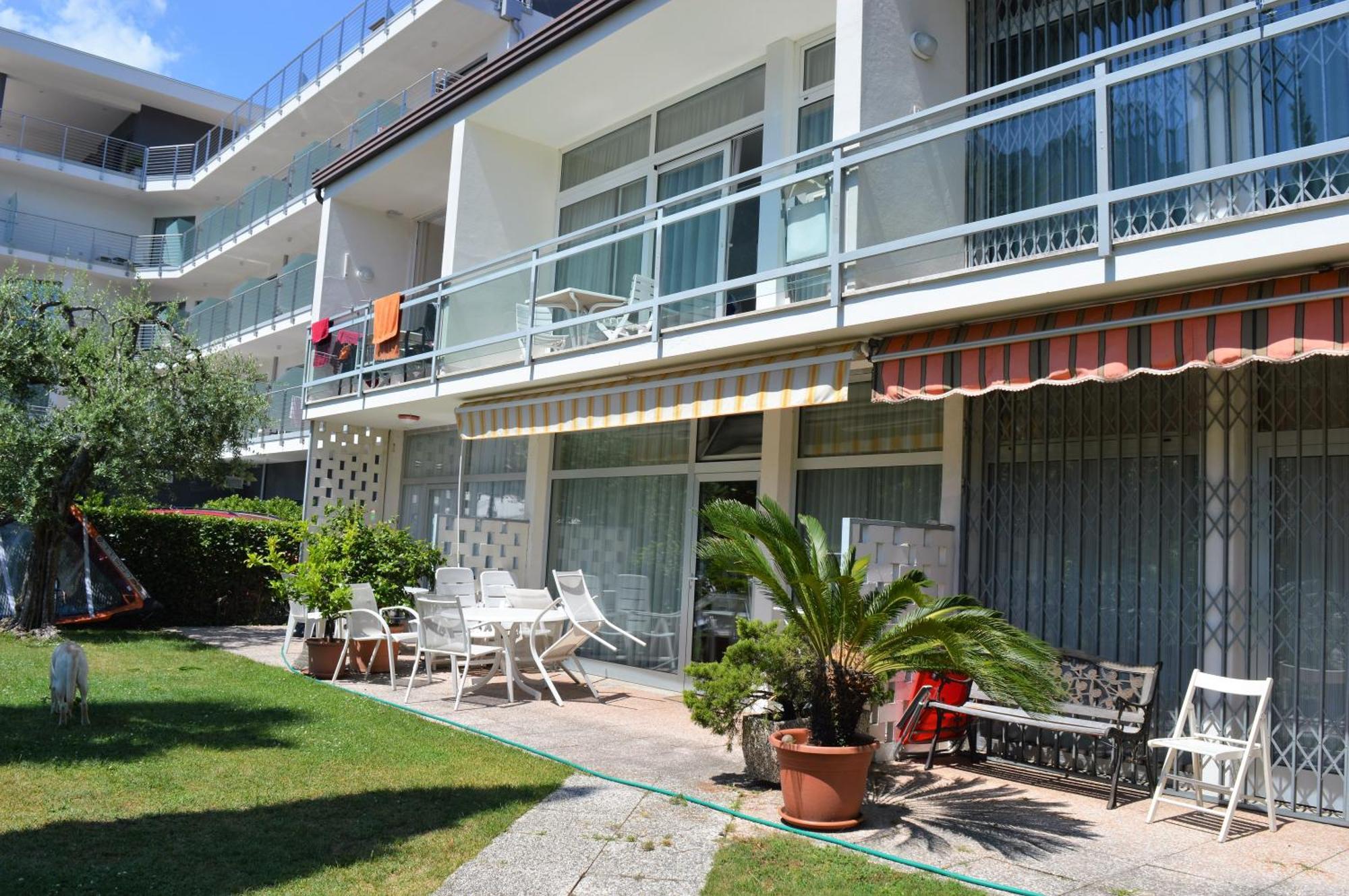 Terrazza Sul Lago Riva del Garda Exteriér fotografie