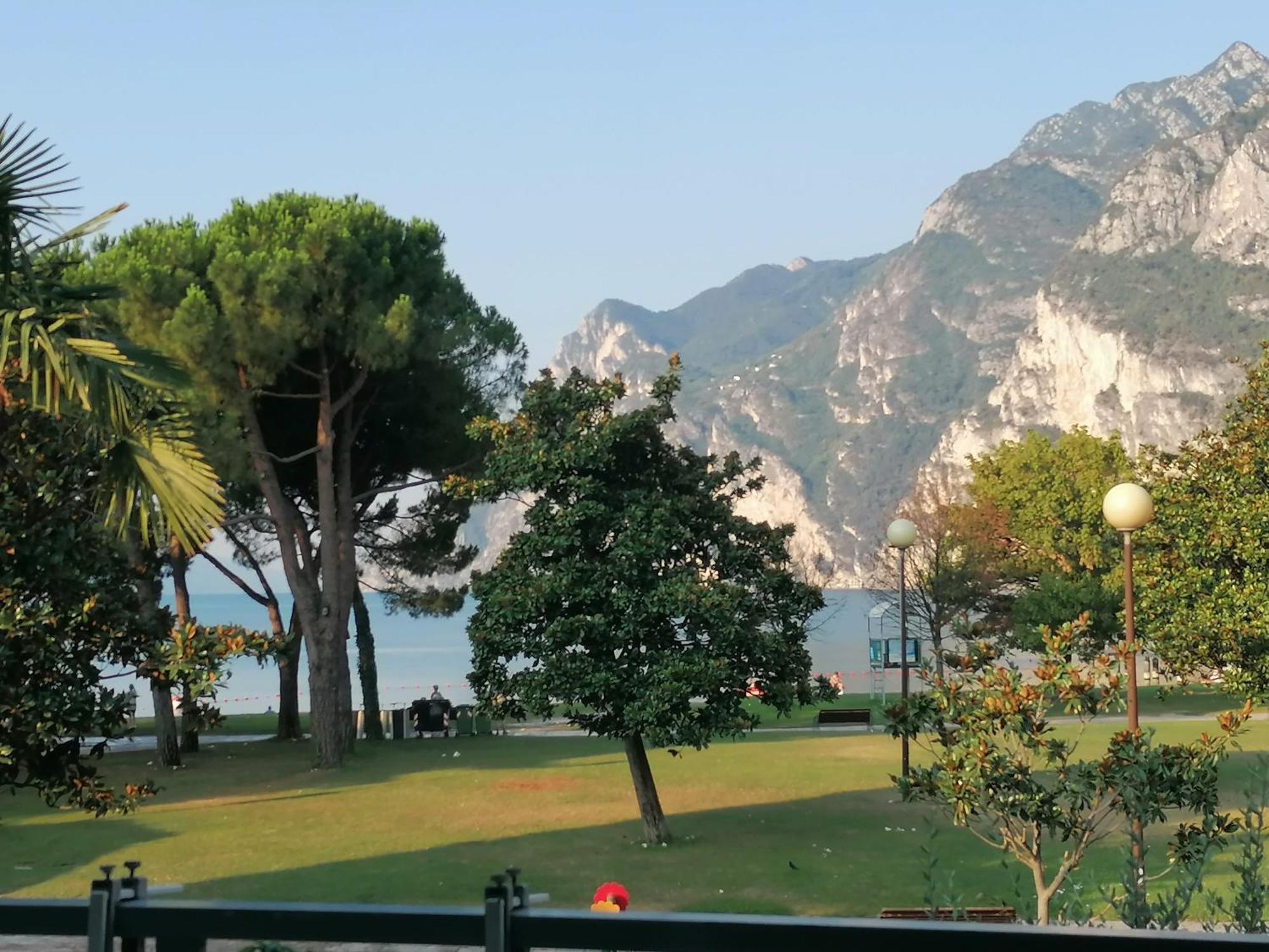 Terrazza Sul Lago Riva del Garda Exteriér fotografie